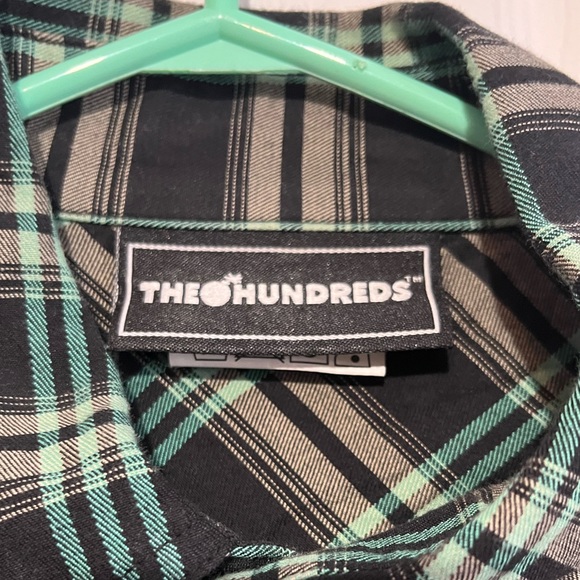 ⭐️ 2 for 1 ⭐️ The Hundreds Long Sleeve Flannel - Picture 4 of 5